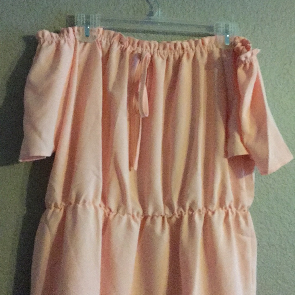 SHEIN ruffle dress - Picture 2 of 4